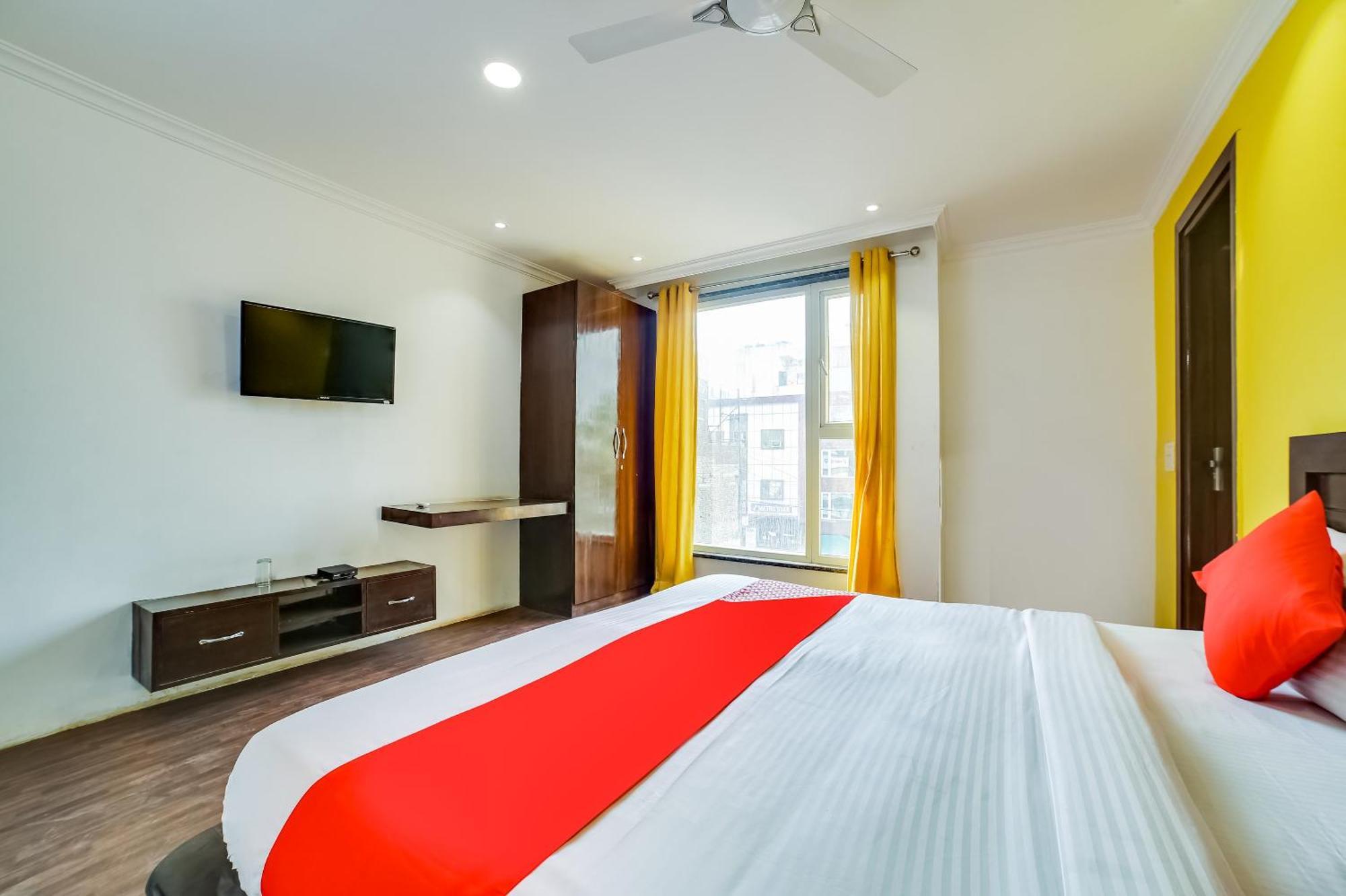 Hotel O Carol Garden Delhi  Eksteriør bilde